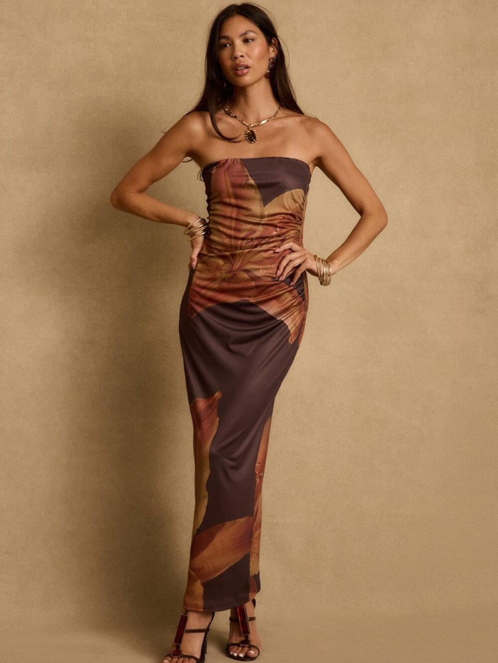 12th Tribe Avani Mocha Floral Maxi Dress Size MM - Picture 1 of 3